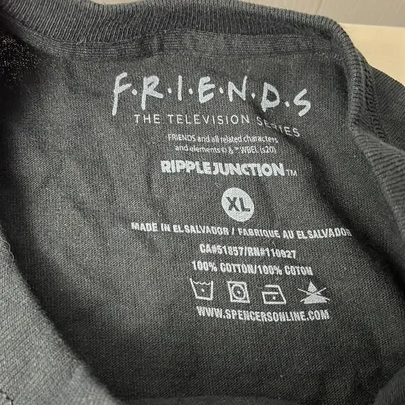 Friends Graphic Tee Black XL - Picture 2 of 6